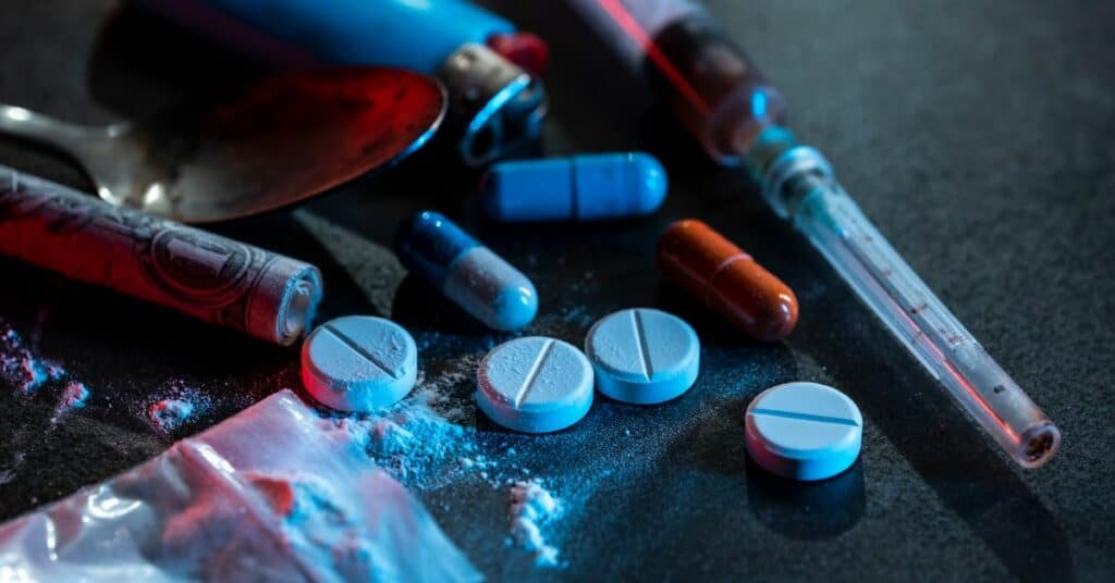 זיהוי הסימנים כיצד לזהות התמכרות לסמים